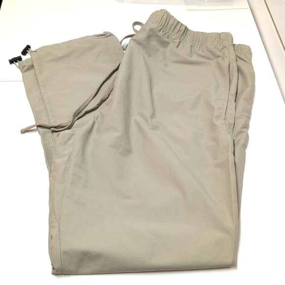 Fear of God Essentials Track Pants Color: Cement Size XL EUC - Picture 9 of 11